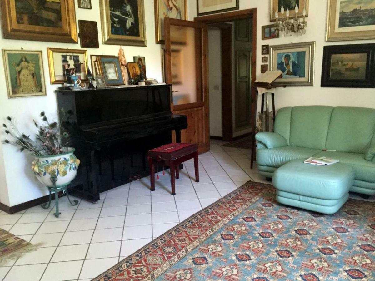 Ferienwohnung La Chiave Di Violino Olbia Exterior foto